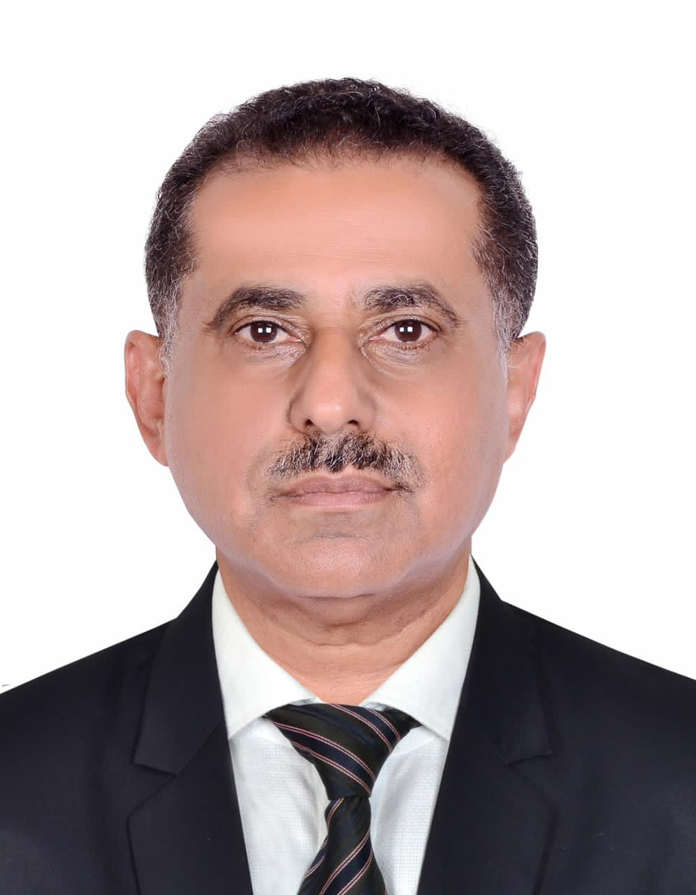 صورة رئيس مجلس الإدارة